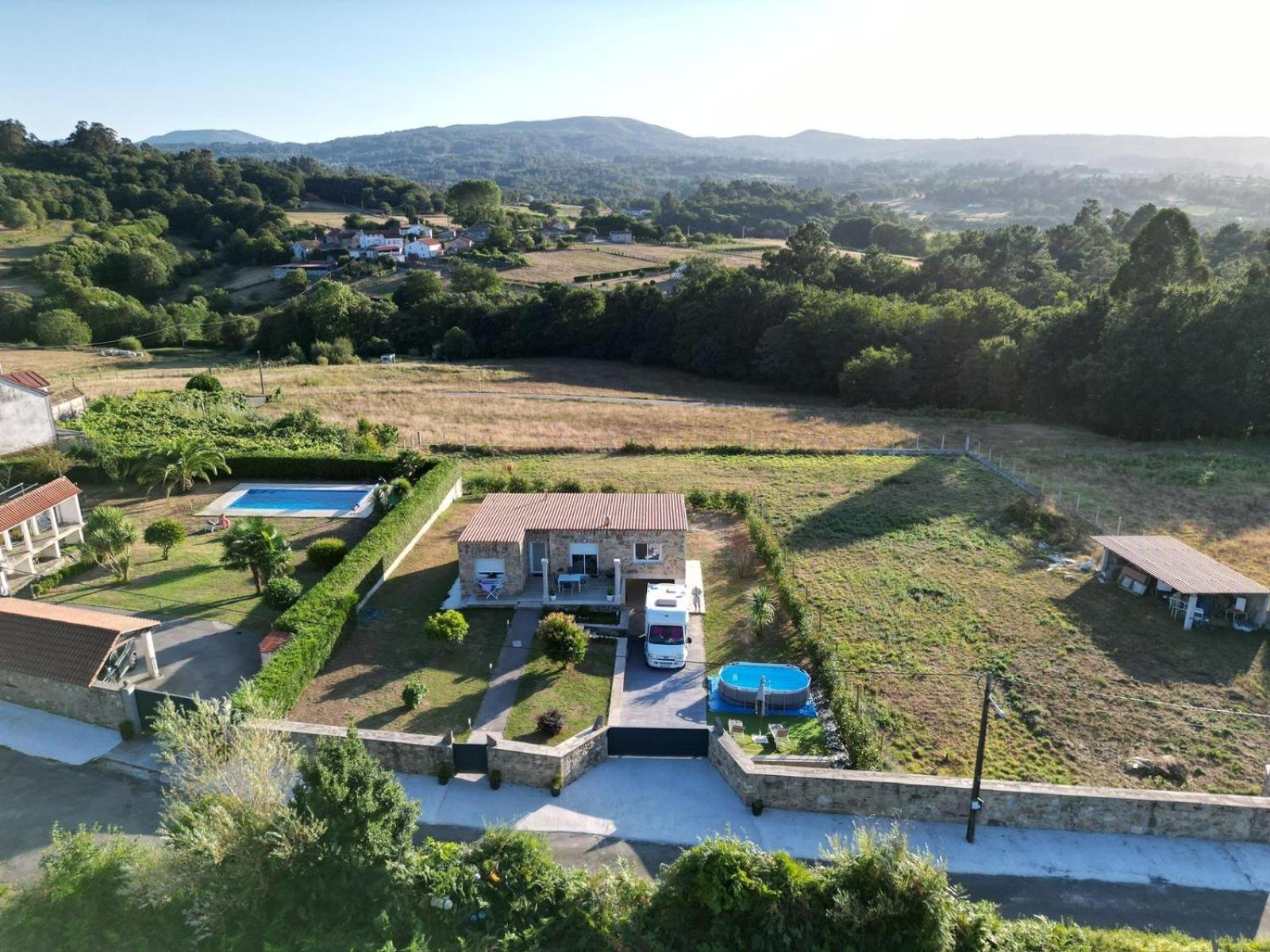 Casa Vanguardista En El Campo Cerca De Santiago Pontevedra Exterior photo